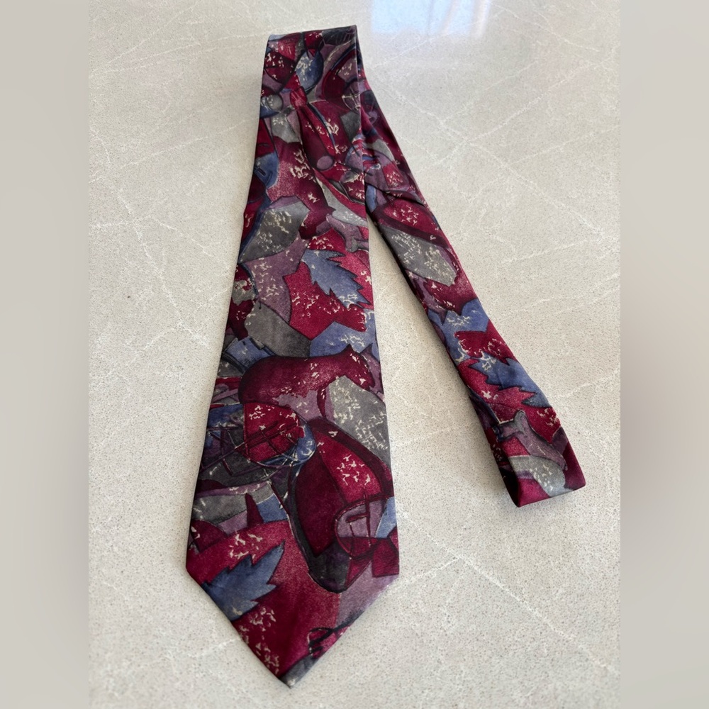 Geoffrey Beene Vintage 100% Silk Made in USA Italian Men Patterned Tie Burgundy